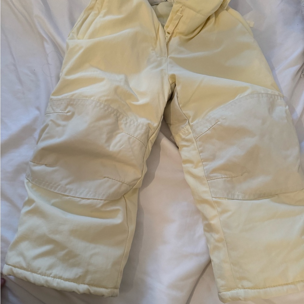 Amazon Essentials Cream Casual Pants